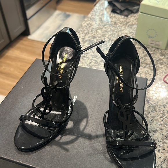 Saint Laurent Glossy Black Strappy Heels - Picture 12 of 17